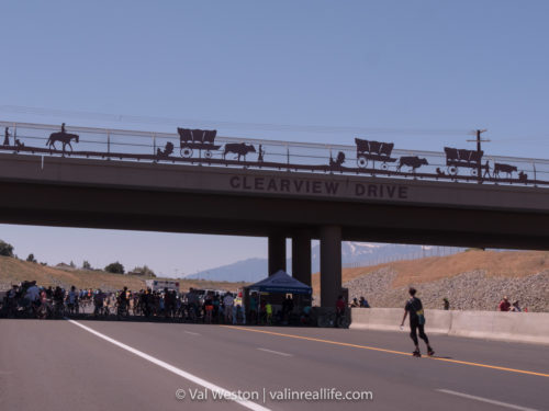 carson city freeway walk - val in real life